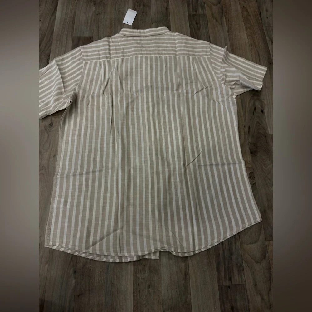 NWT Frontier‎ Threads XL Beige Stripe Short Sleeve Button Down Shirt Mens